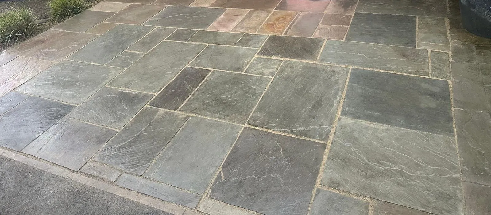 Riven sandstone front garden patio